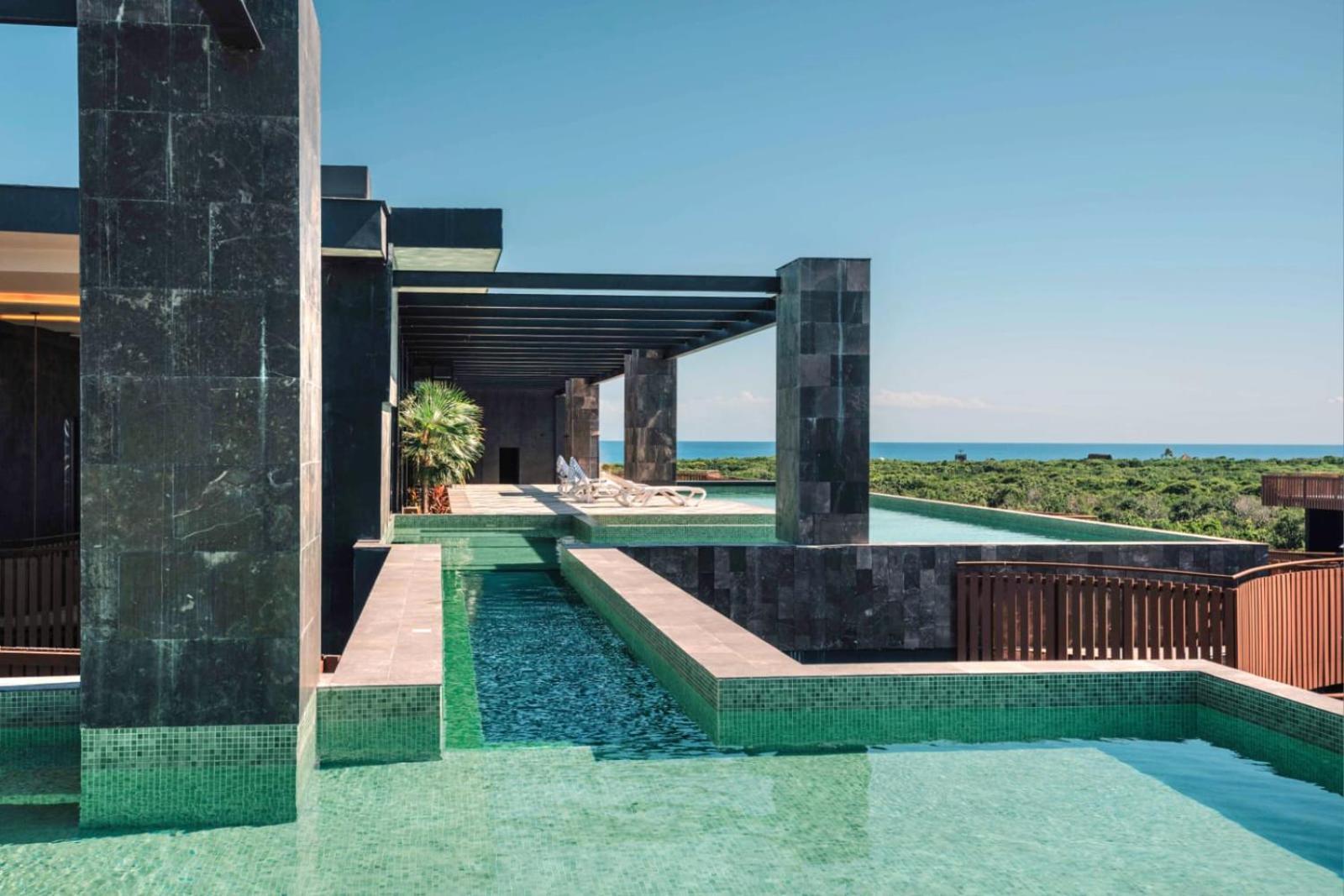 With Private Jacuzzi, Rooftop Pools & Free Club Apartamento Tulum