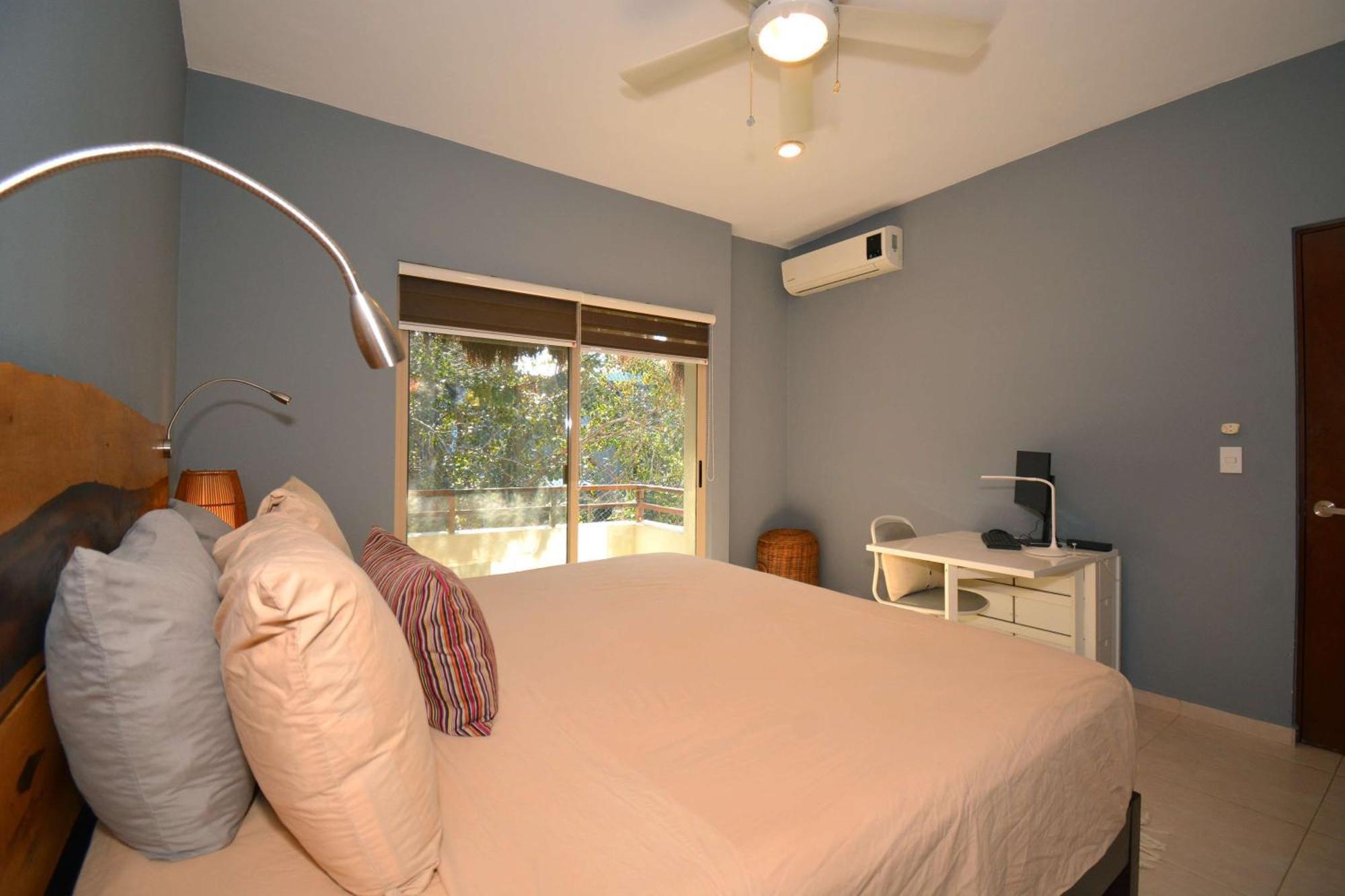 Apartment Beautiful Penthouse With Private Rooftop *