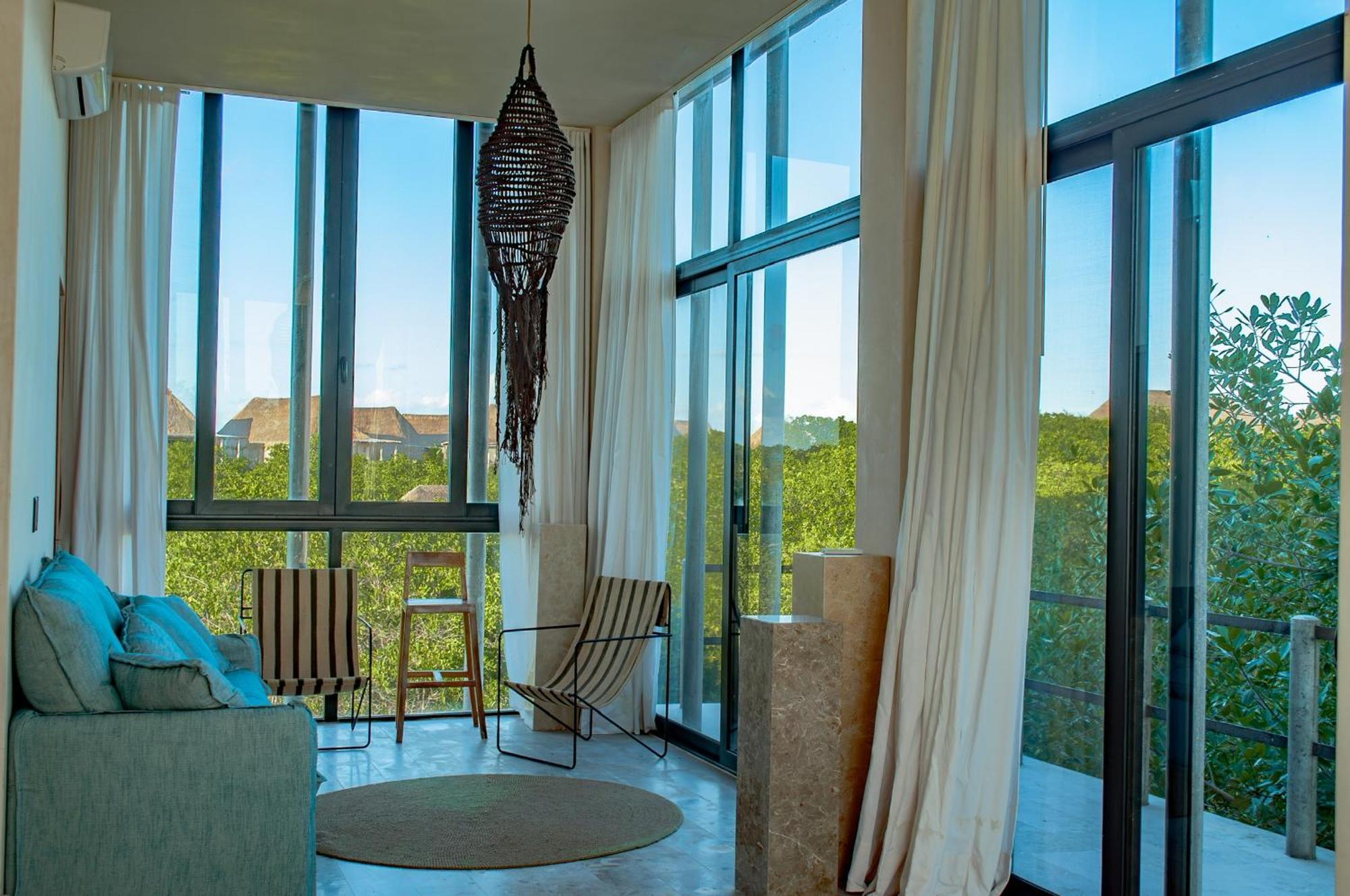 Caiman Habitat Hotel Tulum