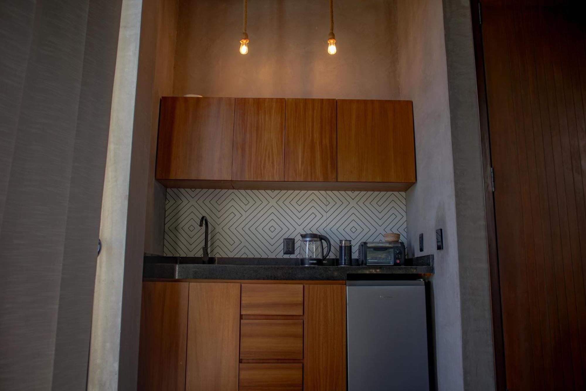 Caiman Habitat Hotel