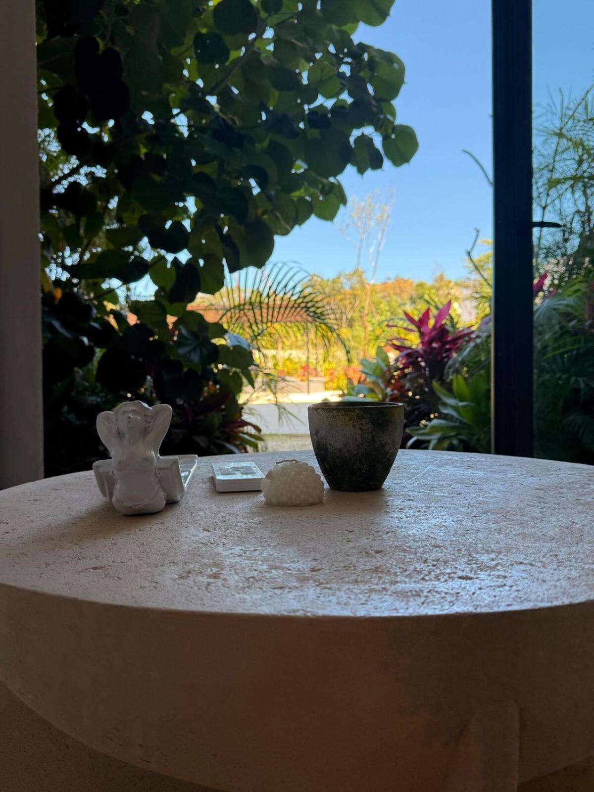 Apartment In Mistiq Gardens