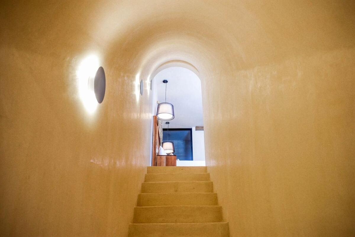 In La Veleta With Private Rooftop