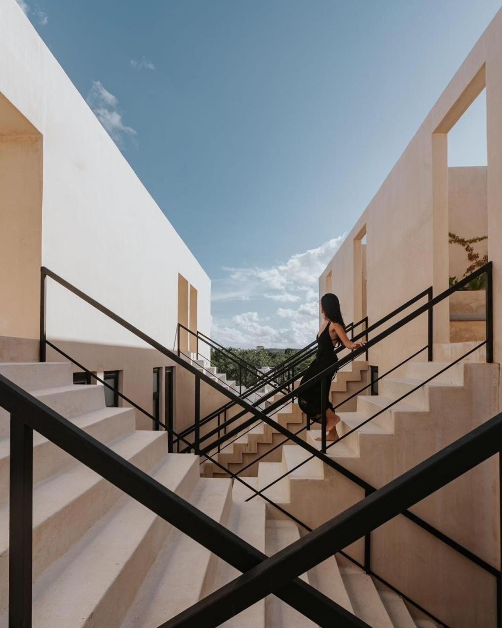 Apartment In La Veleta With Private Rooftop