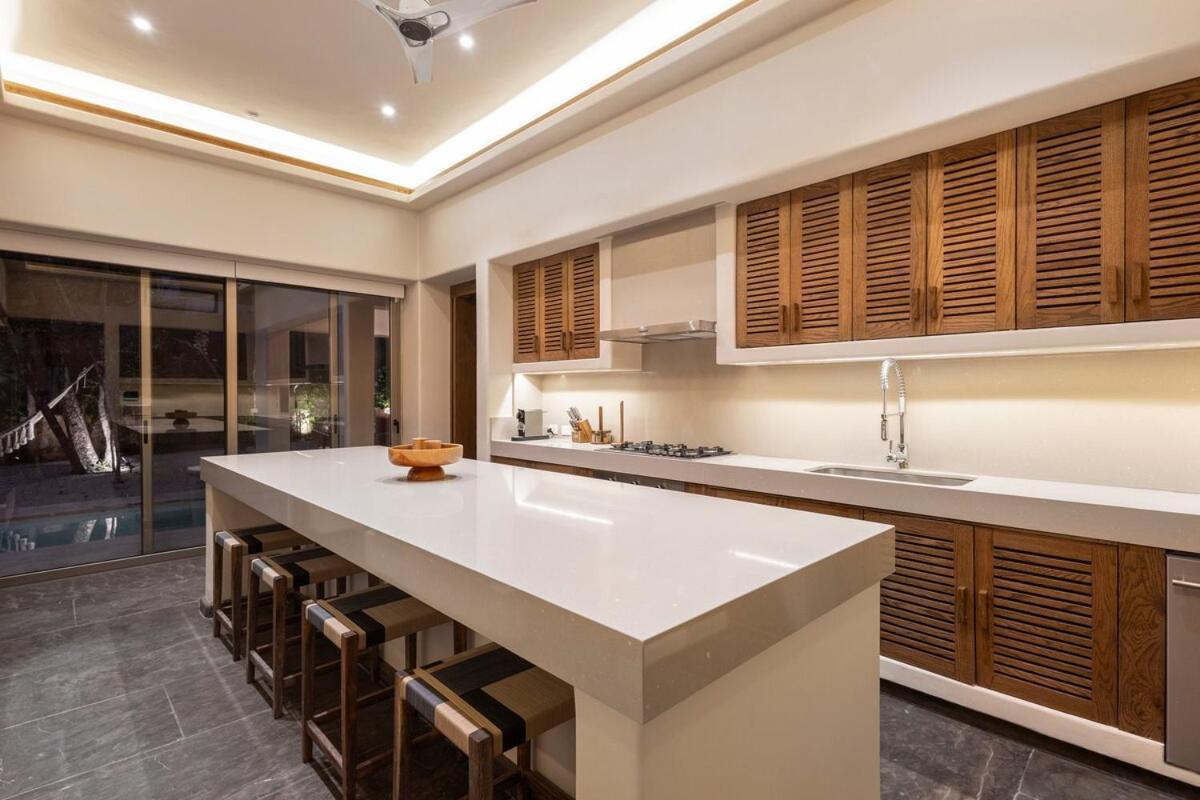 With Premium Service - Cook, Butler & Included In Luxury Aldea Zama