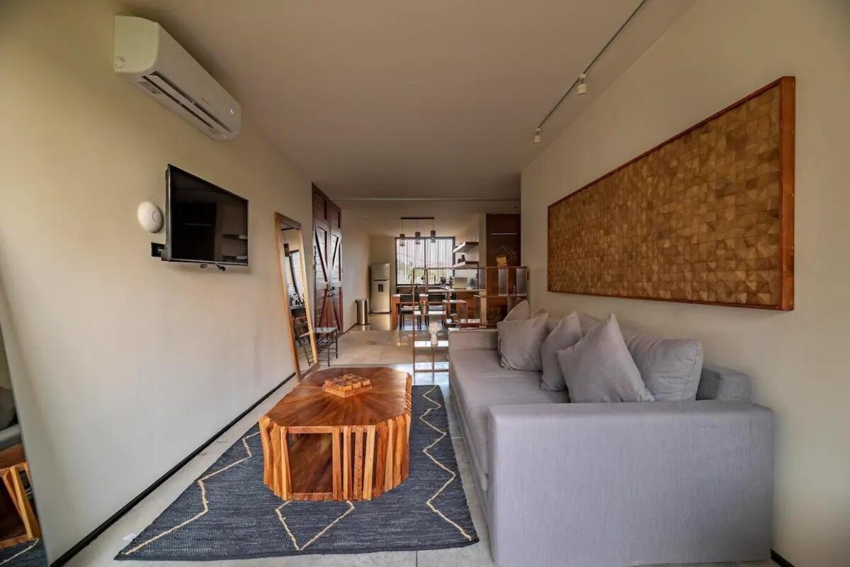 Private Rooftop With Jacuzzi Sleeps 8 In La Veleta Apartment