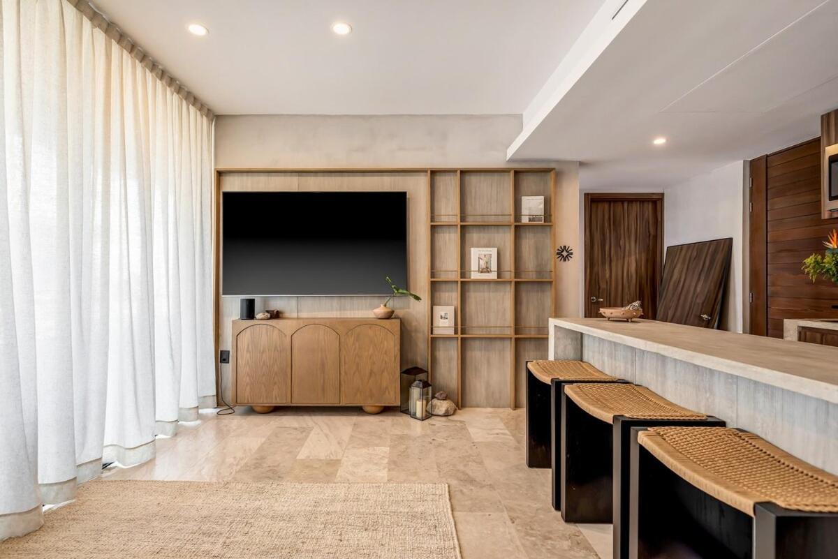 Apartment Gorgeous Luxury Penthouse At Xalet With Private Roof And Jacuzzi