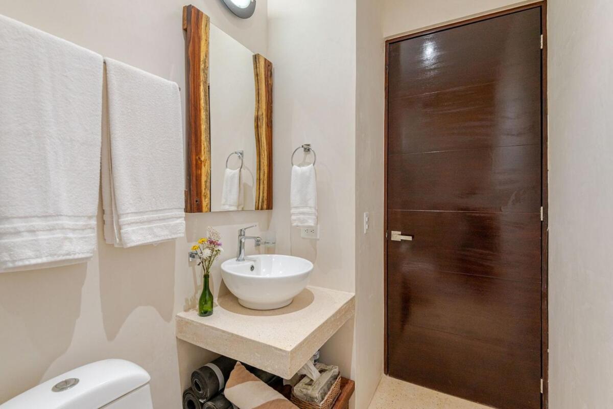 W Private Pool Ideal For Families Y Friends Holiday home