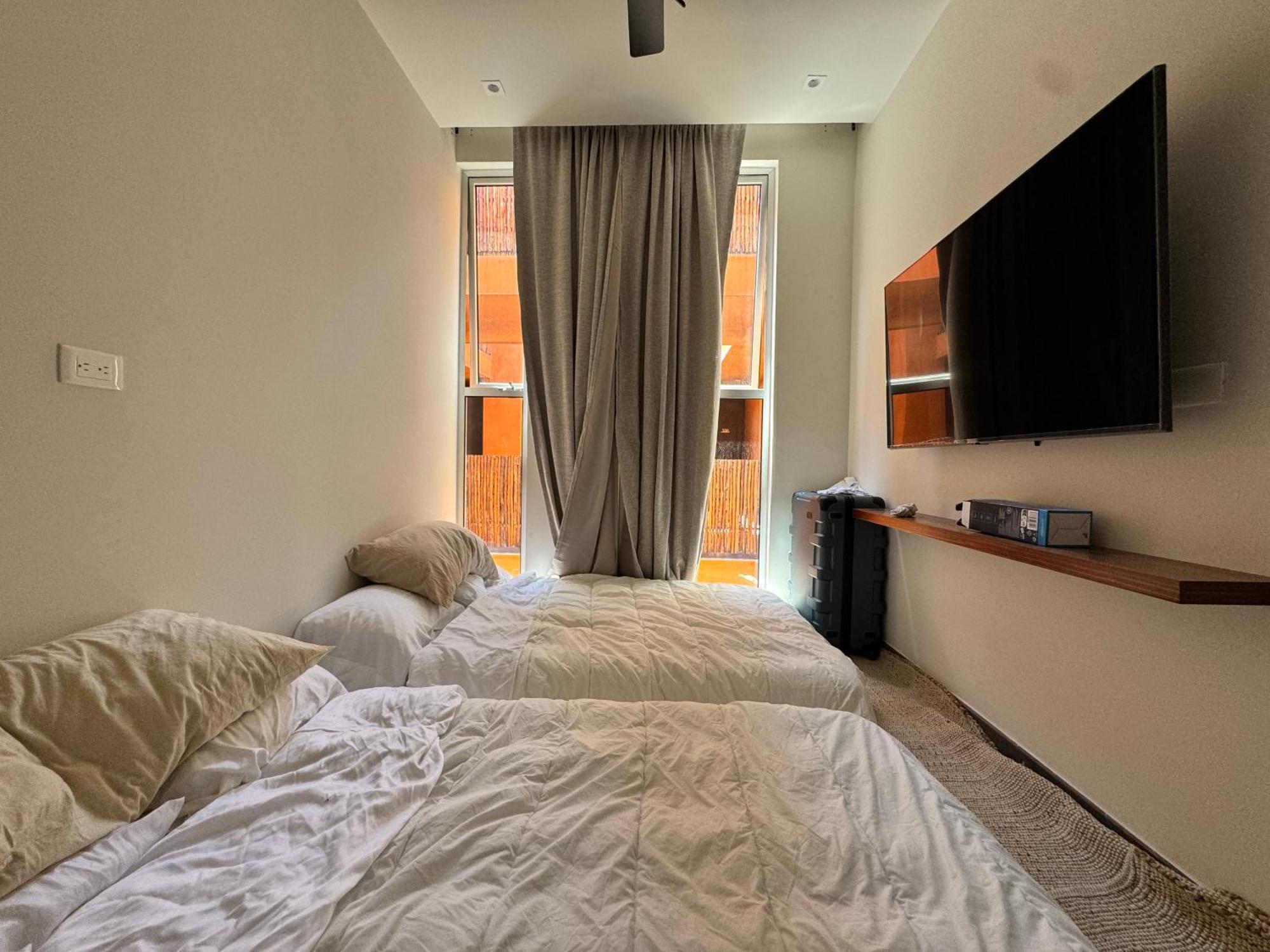 3br En Aldea Zama-roof Top-2 Pool-fast Wifi-gym Apartment Tulum