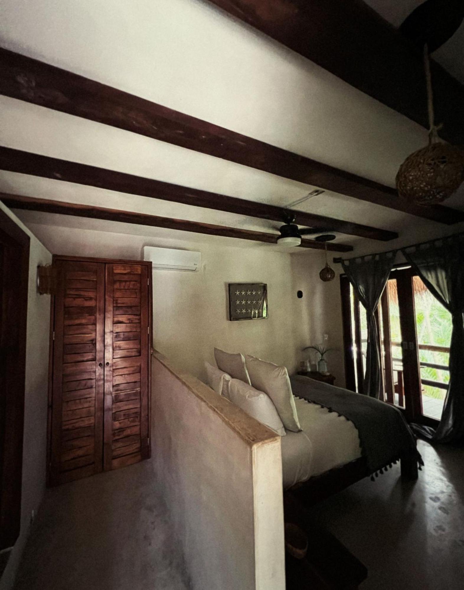 Casa Violeta