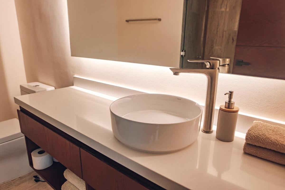 Lux Free Shuttle,gym,private Pool Apartment