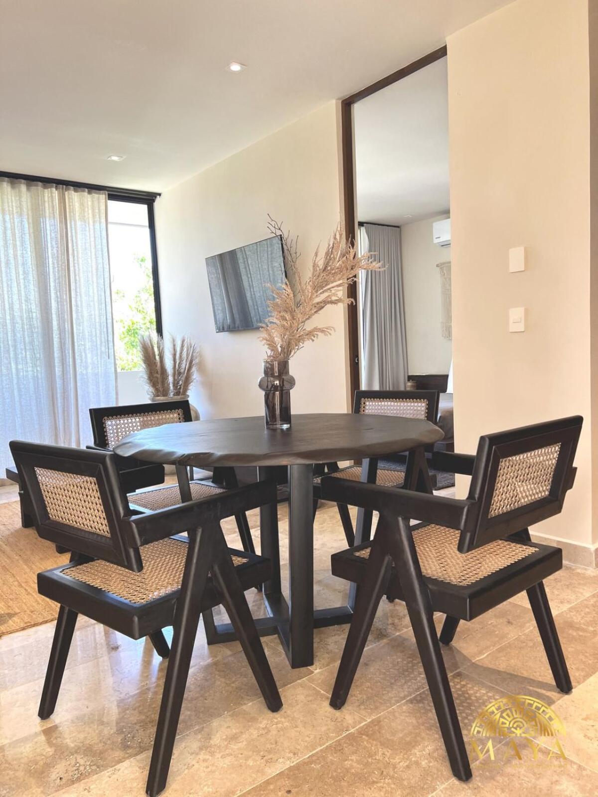 Peregrina 302b 1-bedroom Luxury *