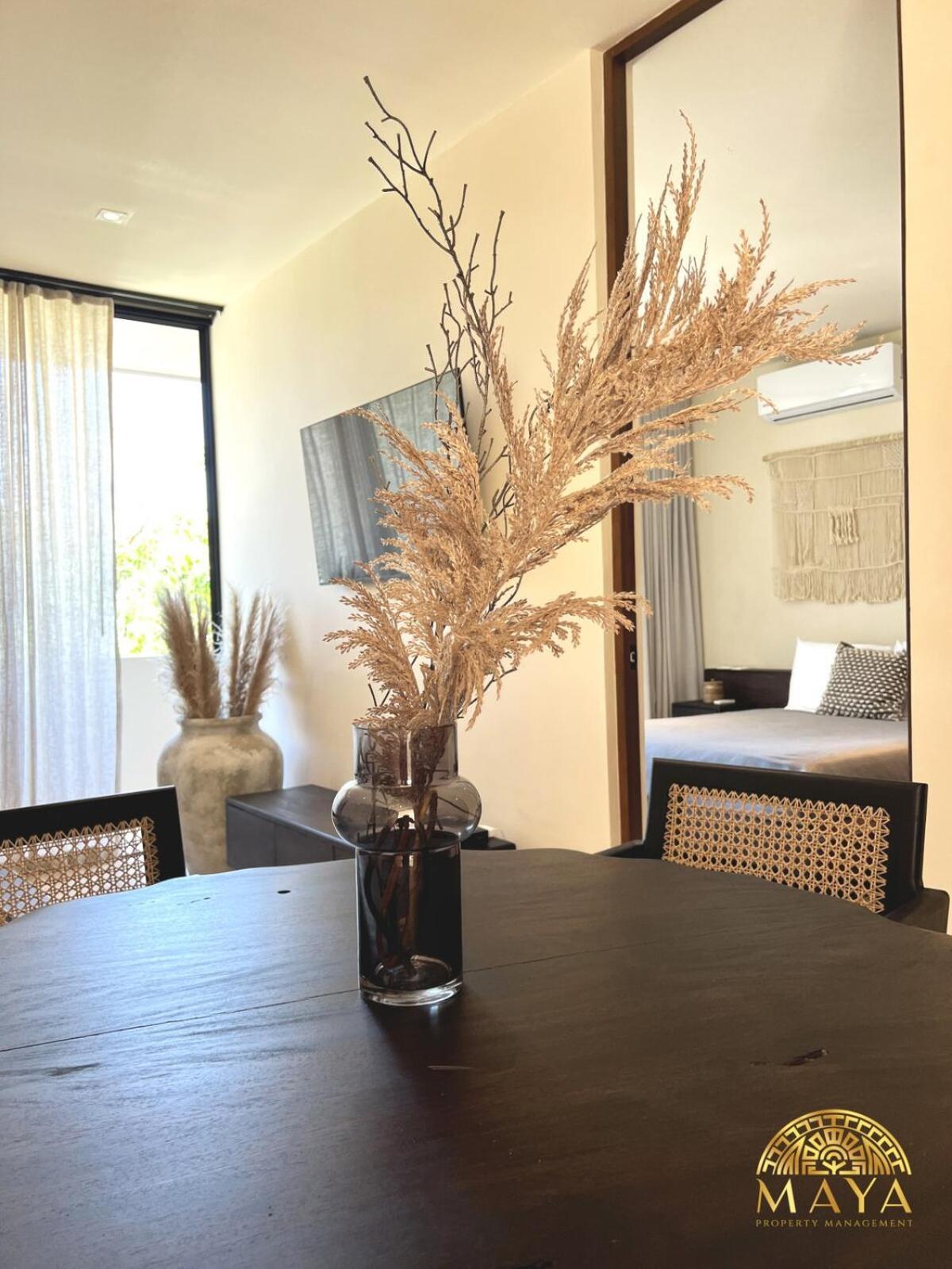 Peregrina 302b 1-bedroom Luxury Apartment *