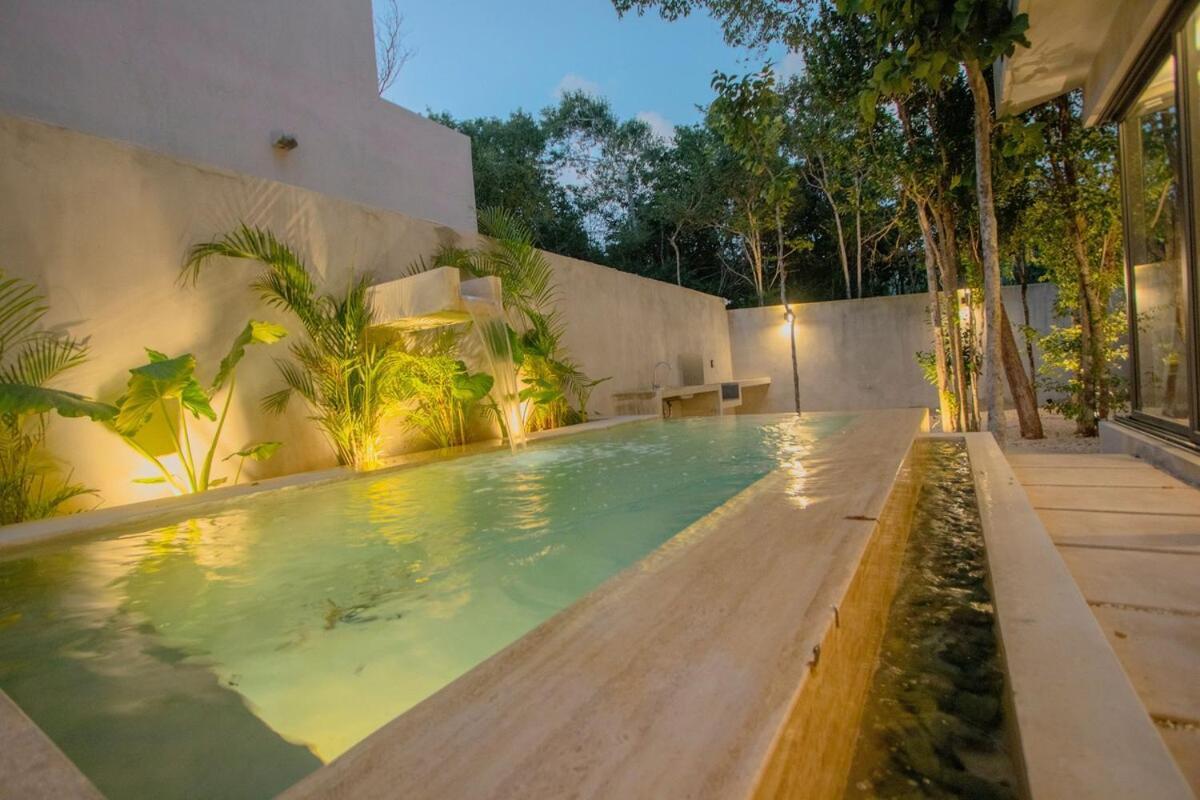 Nina Bonita Kukulkan Road