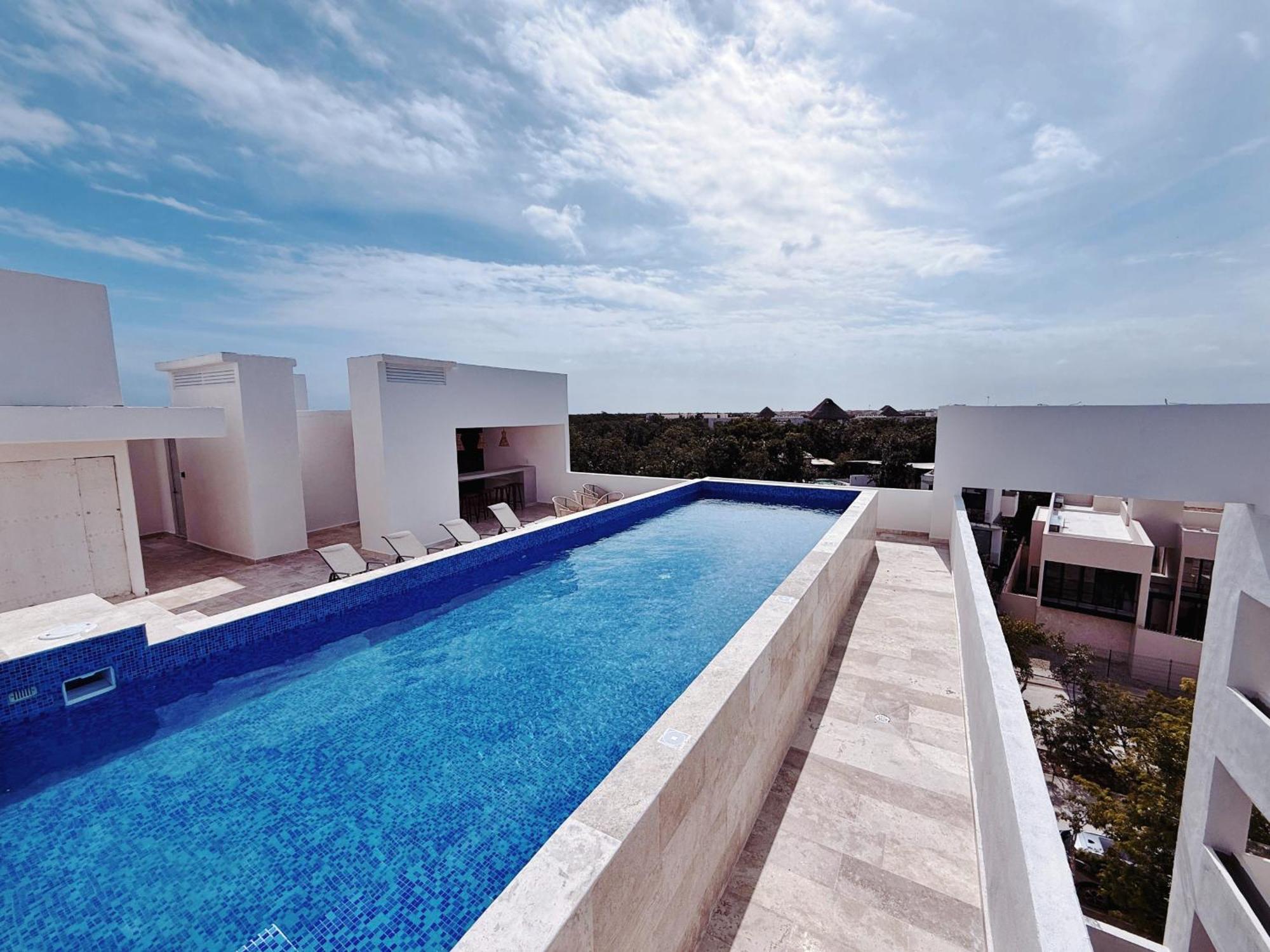 2bd With Private Balcony & Jacuzzi Aldea Zama View Apartment