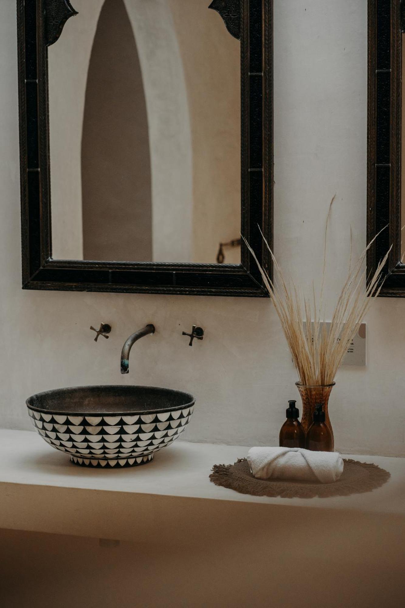 Sacred Hideaways *