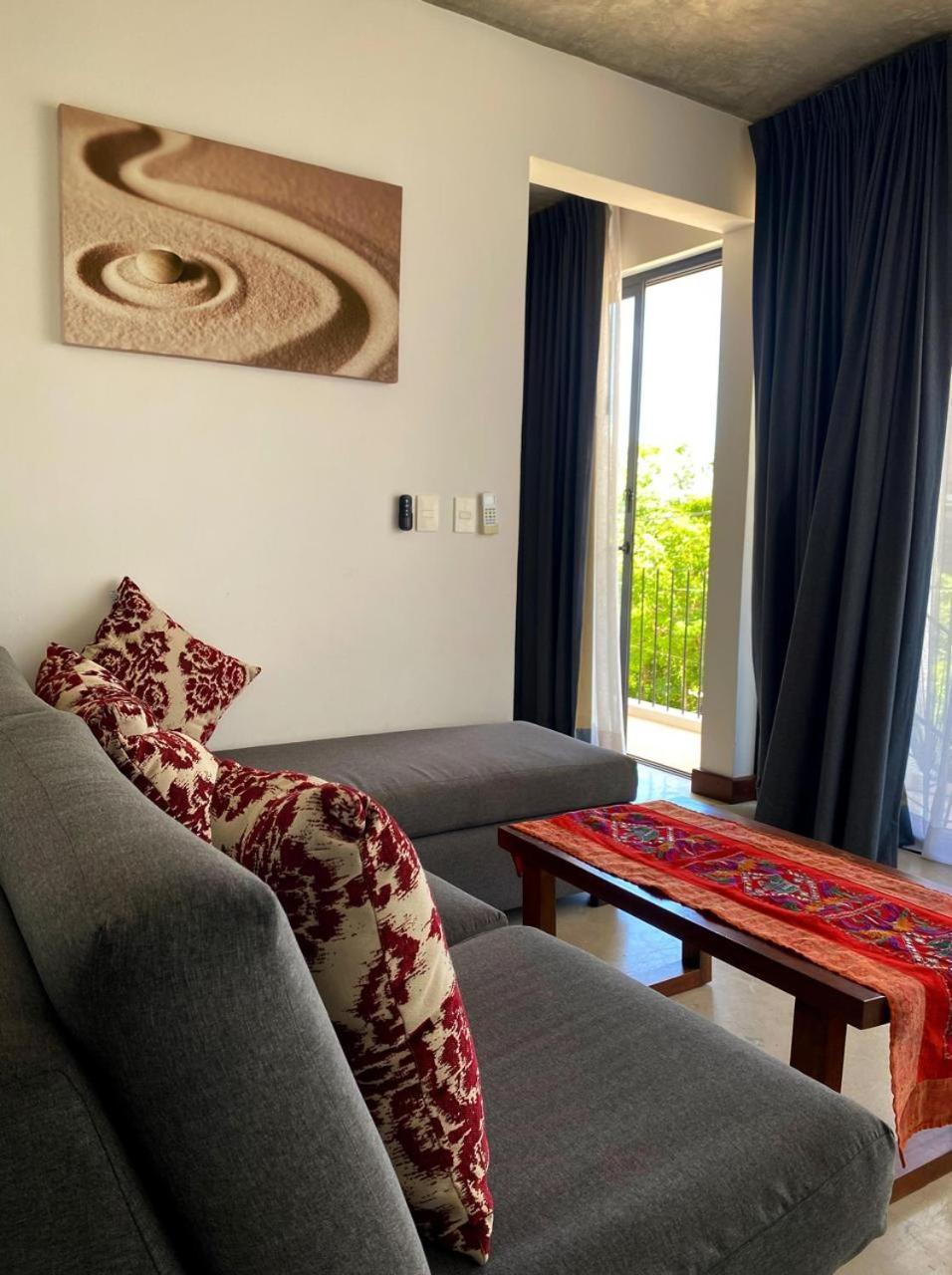 Hotel Zendero