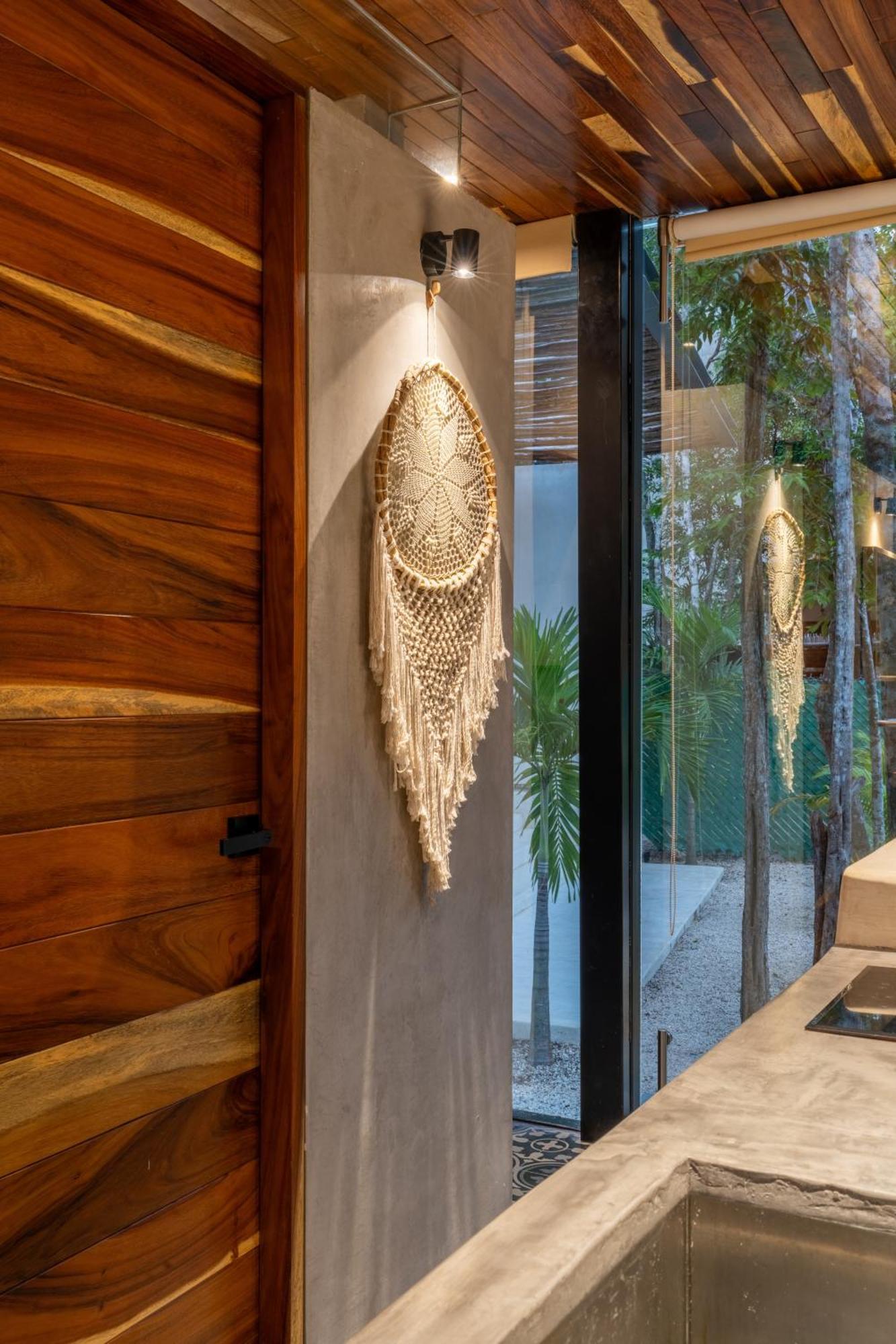 Chay Glass Jungle House Apartment Tulum