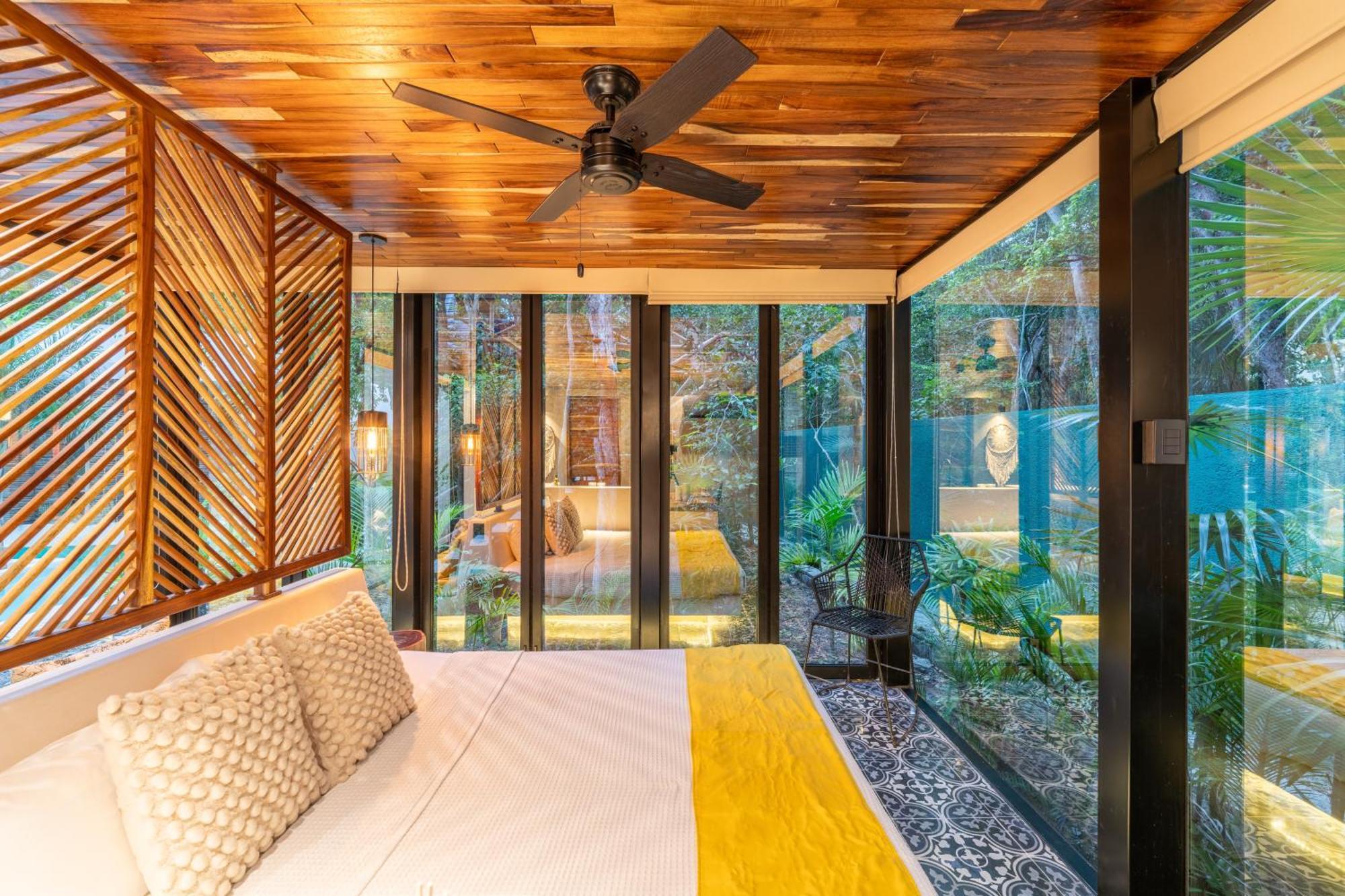 Chay Glass Jungle House * Tulum