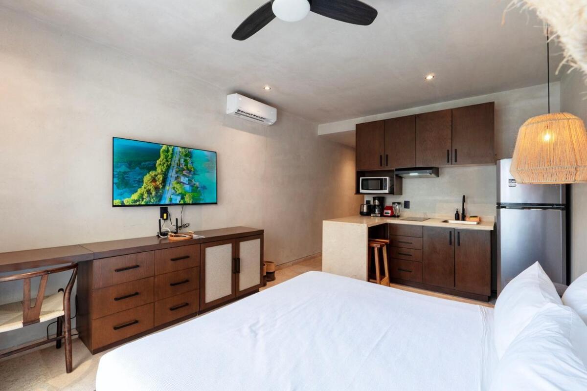 New Bamboo Bakal 2 Pool And Relaxation Tulum