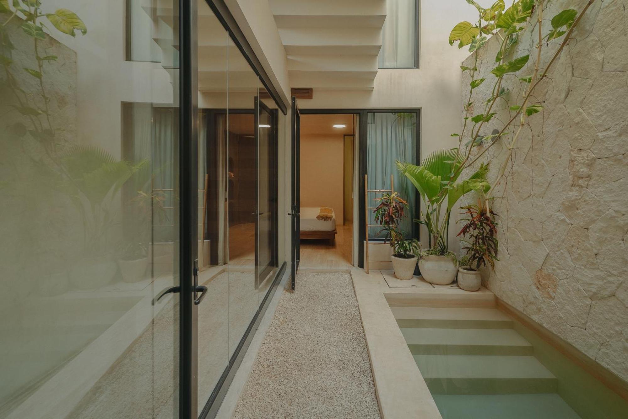 Unforgetable Outing With Private Pool Apartment