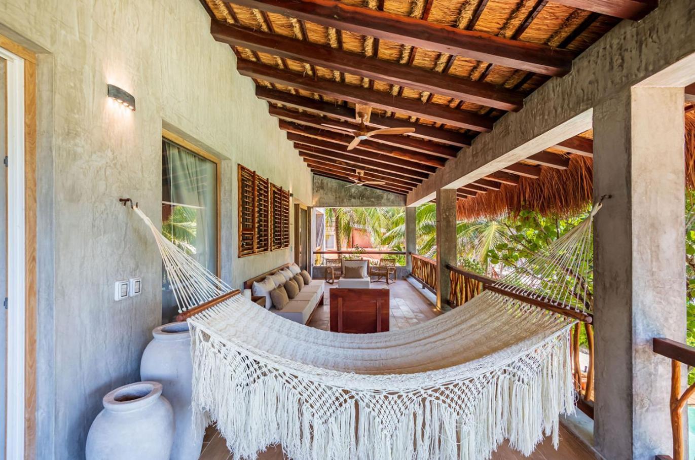 Beachfront Tankah 3 For 18 Guests!