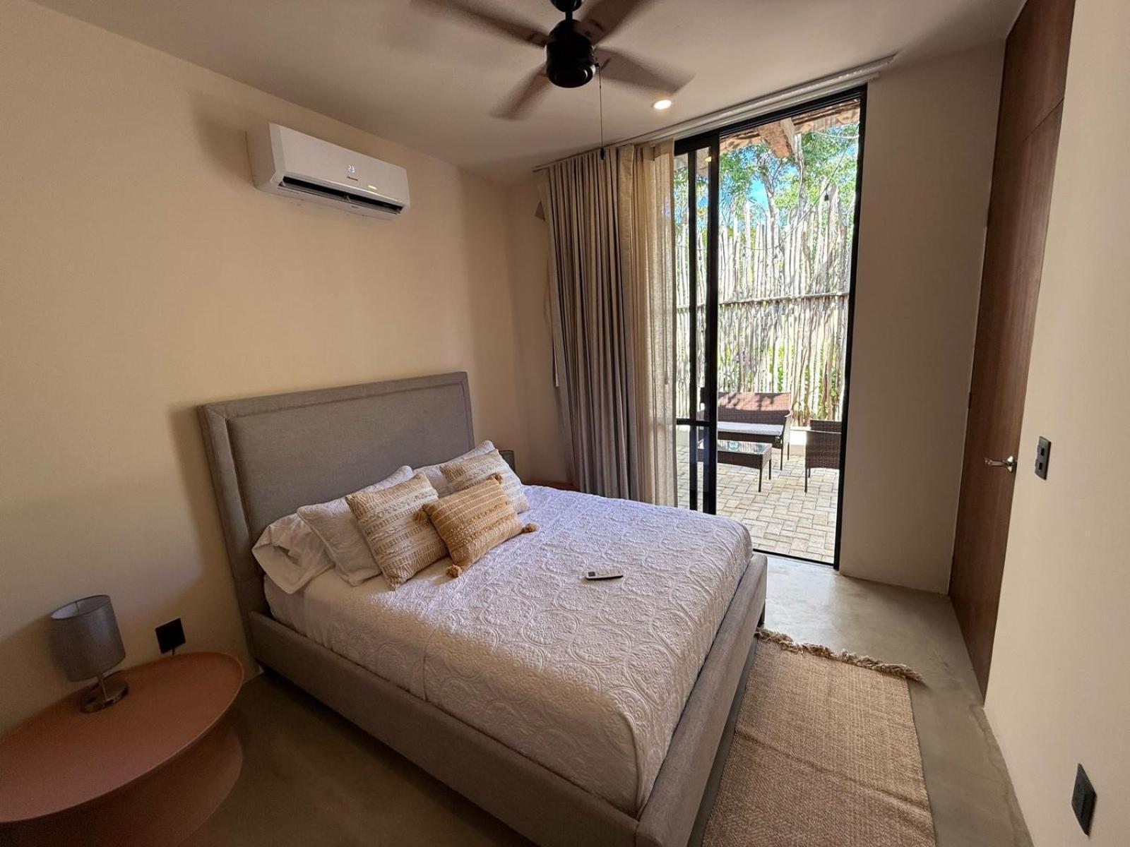 Aparthotel Luxury Near The *