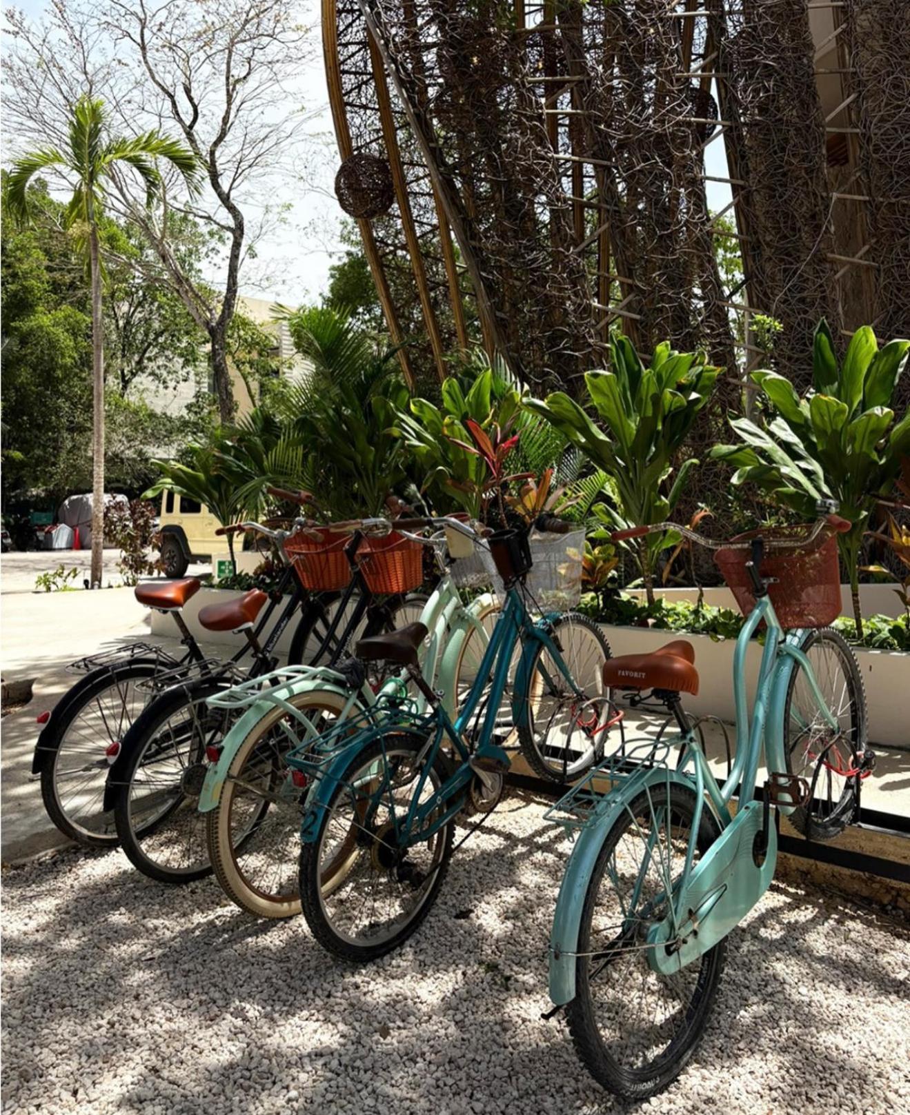 Downtown Penthouse With Private Pool, Rooftop Pool And Gym, Short Distance From Beaches, Restaurants & Nightlife Apartamento Tulum