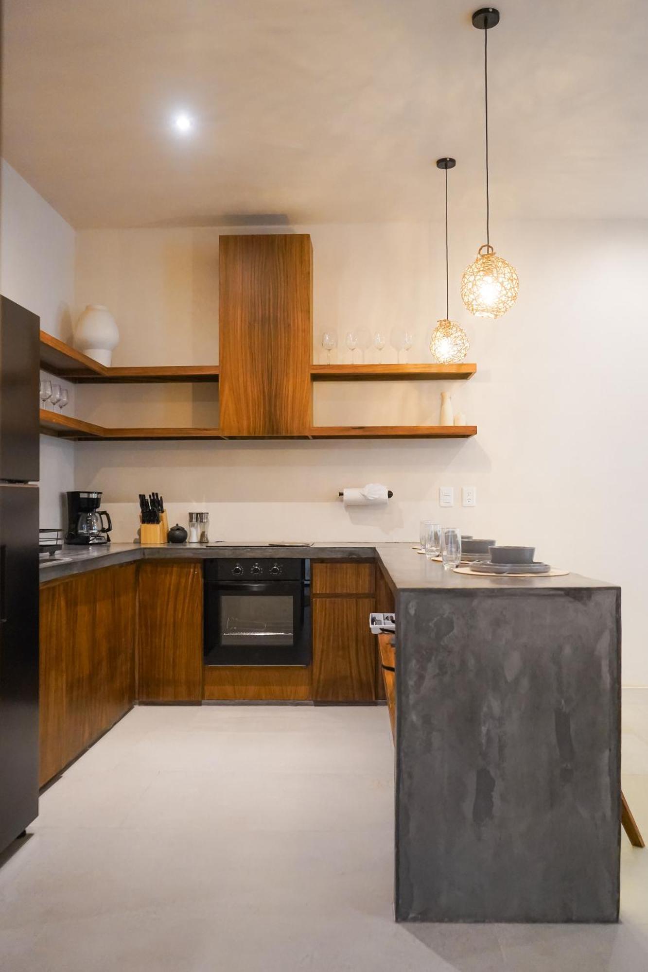 Otonomus Aparthotel *