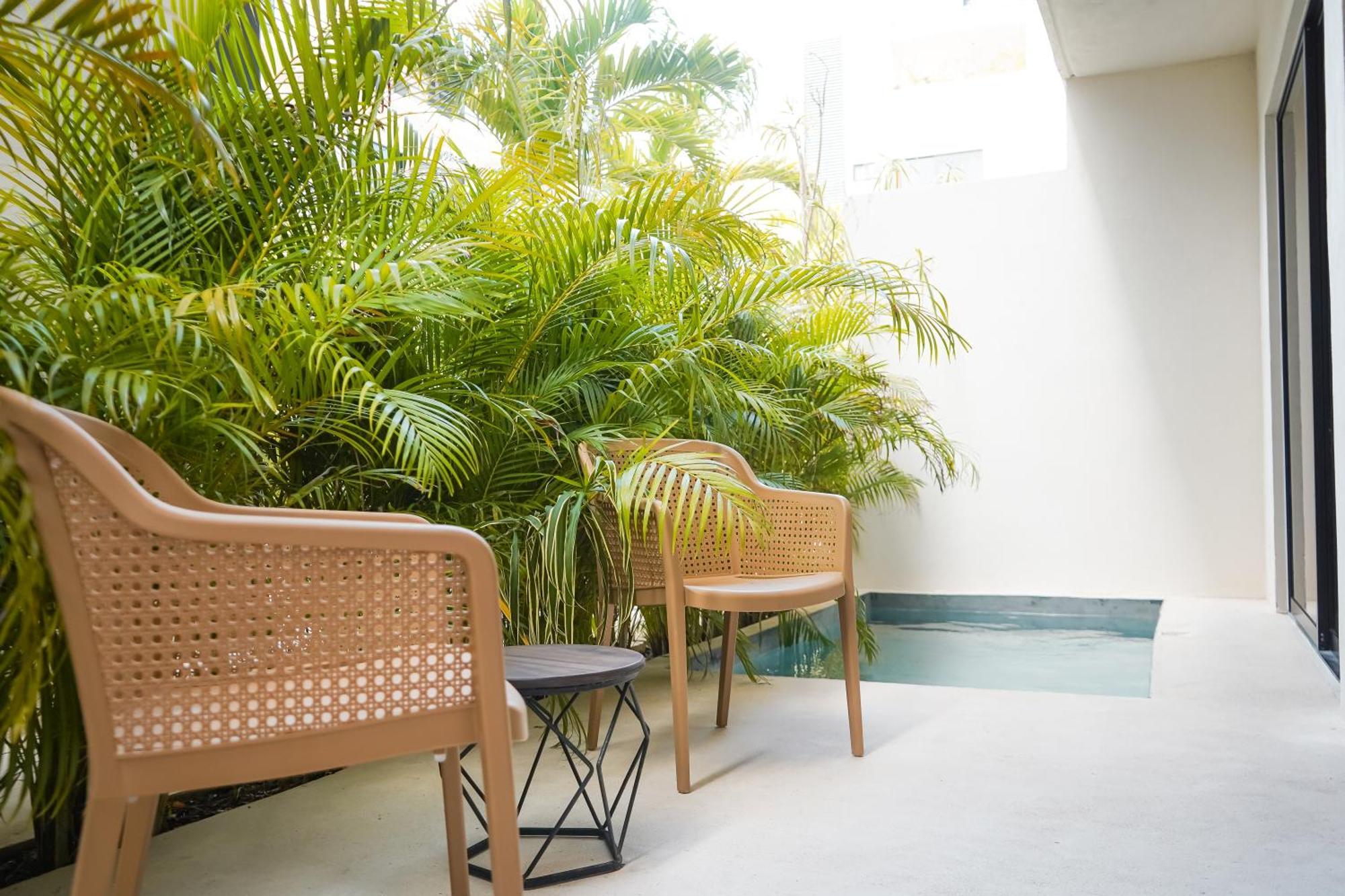 Otonomus Aparthotel