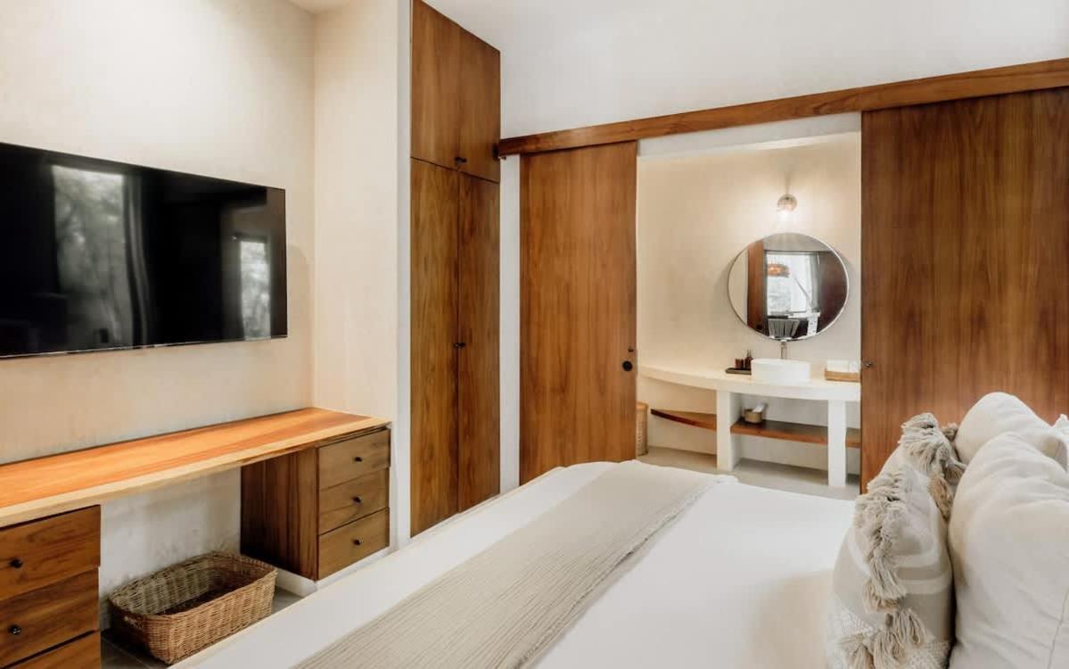 Lux Casa Kuk 2 Pools 2 Kitchens Rooftop Oasis Villa