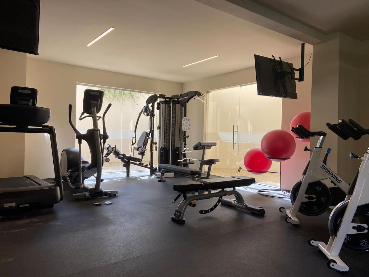 Luxe Jungle Retreat With Private Terrace & Jacuzzi In Aldea Zama *