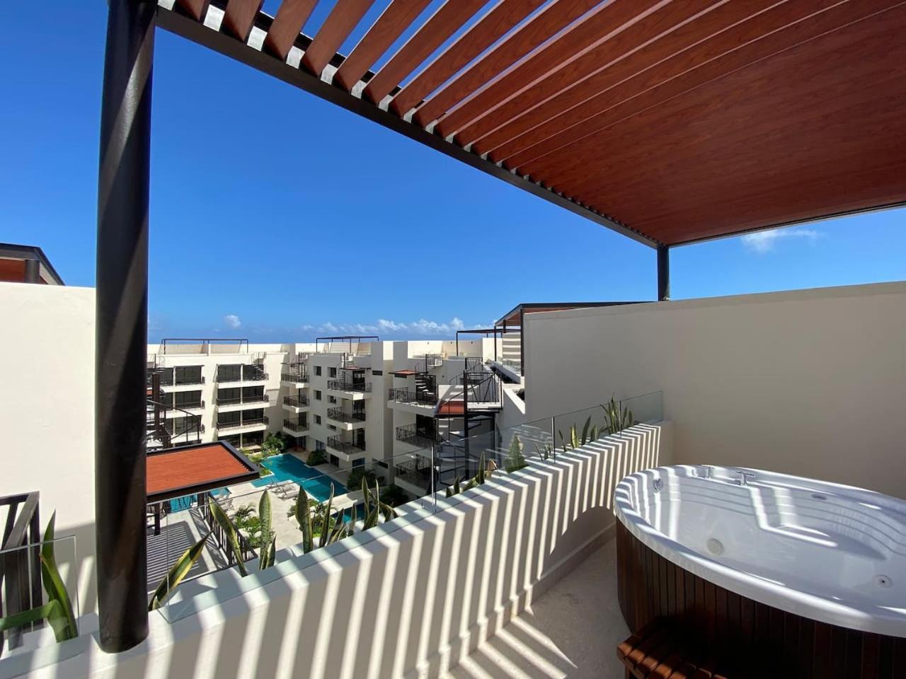 Luxe Jungle Retreat With Private Terrace & Jacuzzi In Aldea Zama *