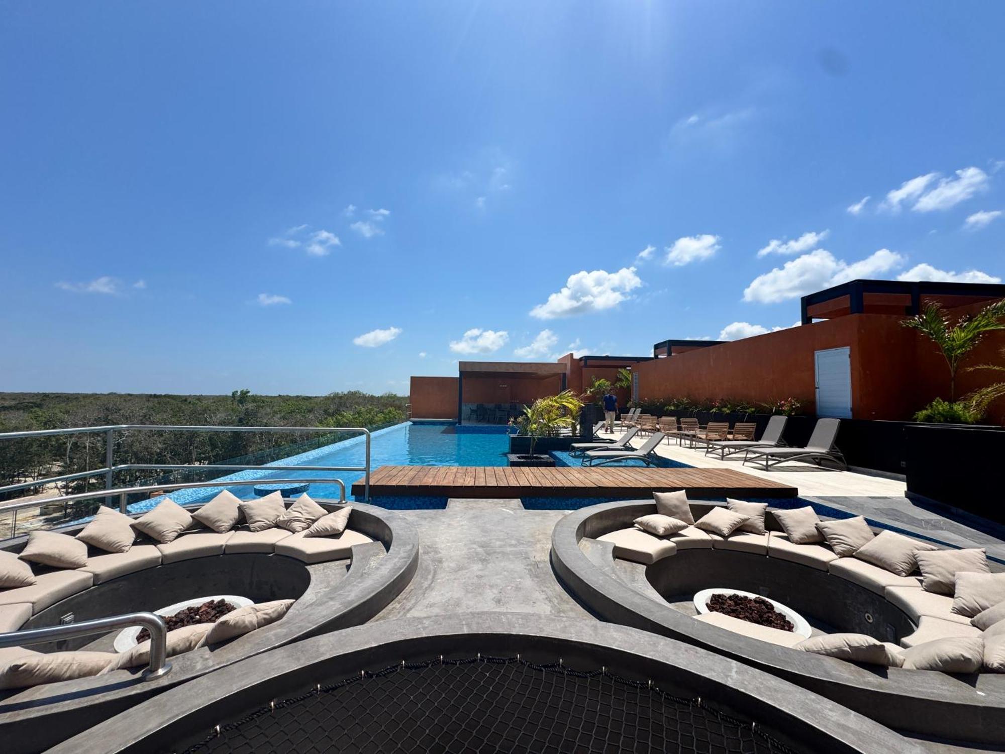 Apartment 3br En Aldea Zama-roof Top-2 Pool-fast Wifi-gym