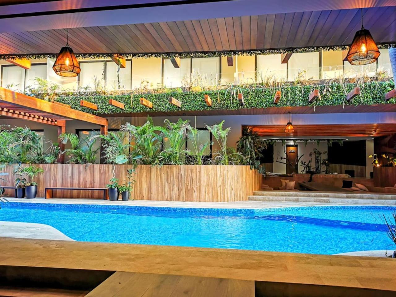 Bright Ph Downtown With Private Pool And Terrace Apartment