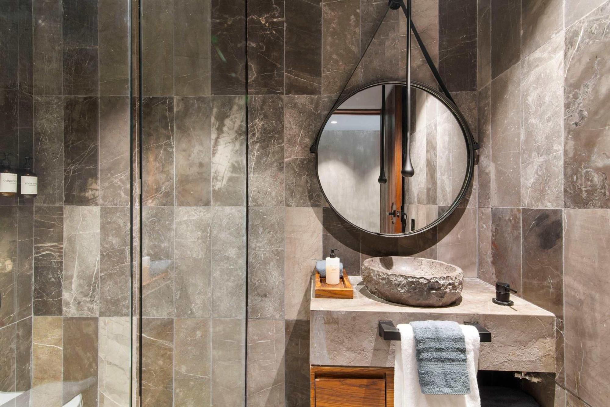 4br Design - Private Pool - Barneys Holiday home *