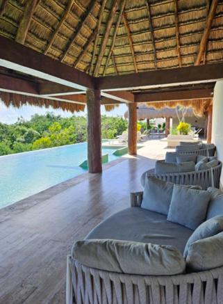 New Bamboo Paramar Apartment