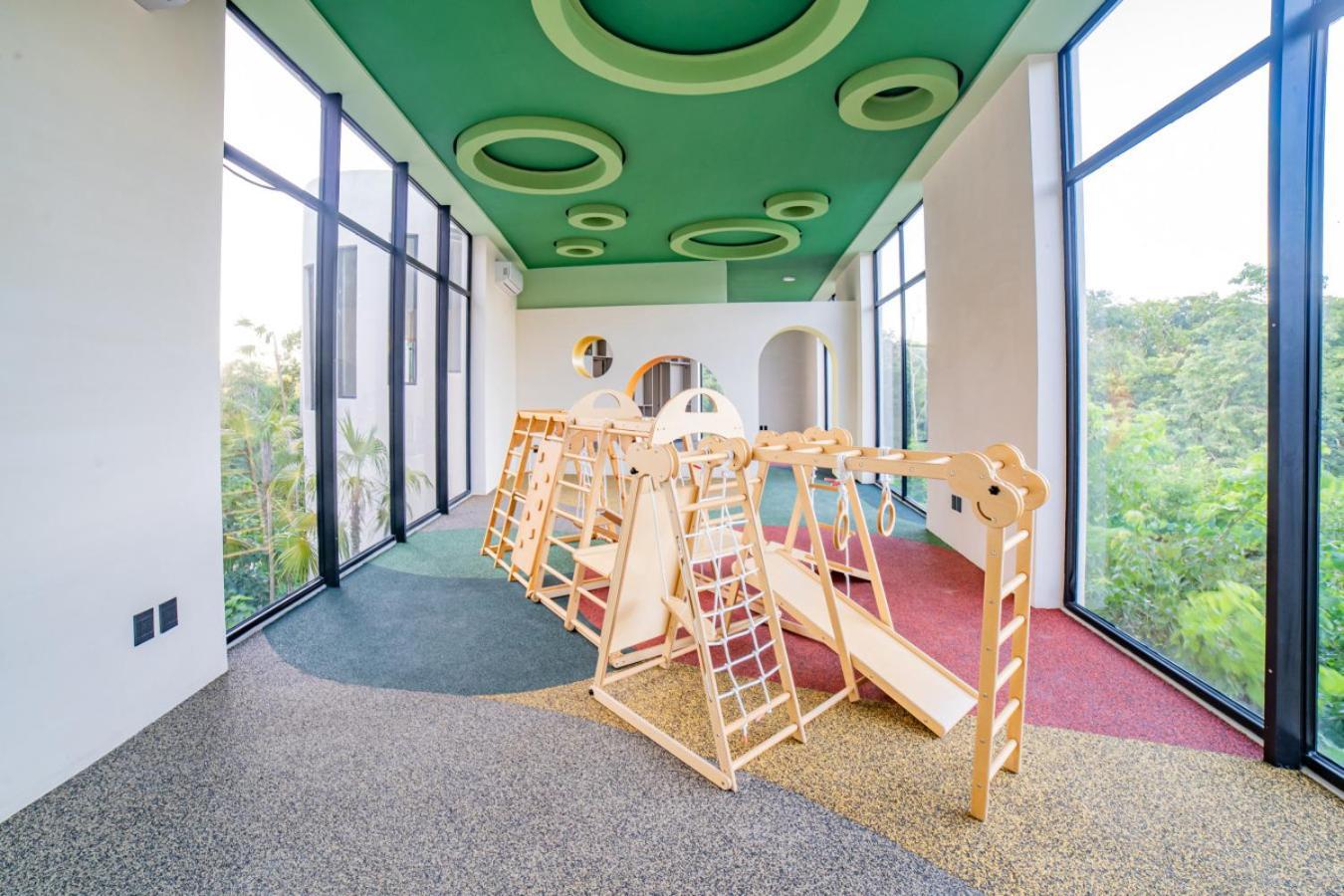 D017 Luxurious And Exclusive In Amira Distric *