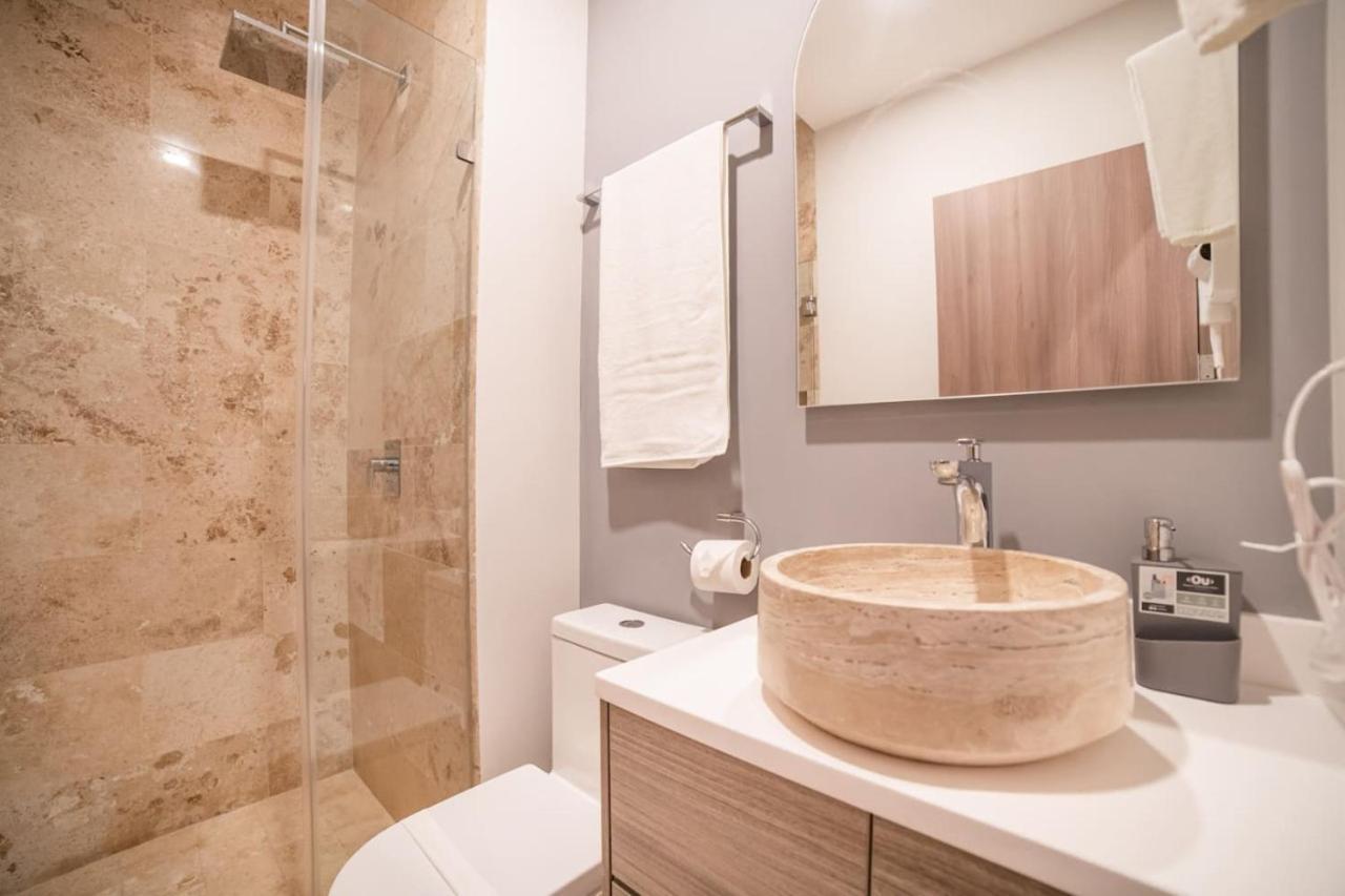 D017 Luxurious And Exclusive In Amira Distric Apartment *