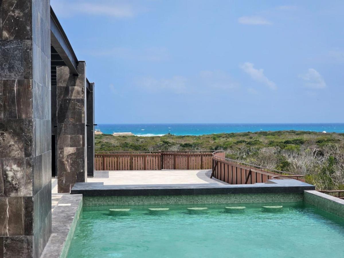 D017 Luxurious And Exclusive In Amira Distric *