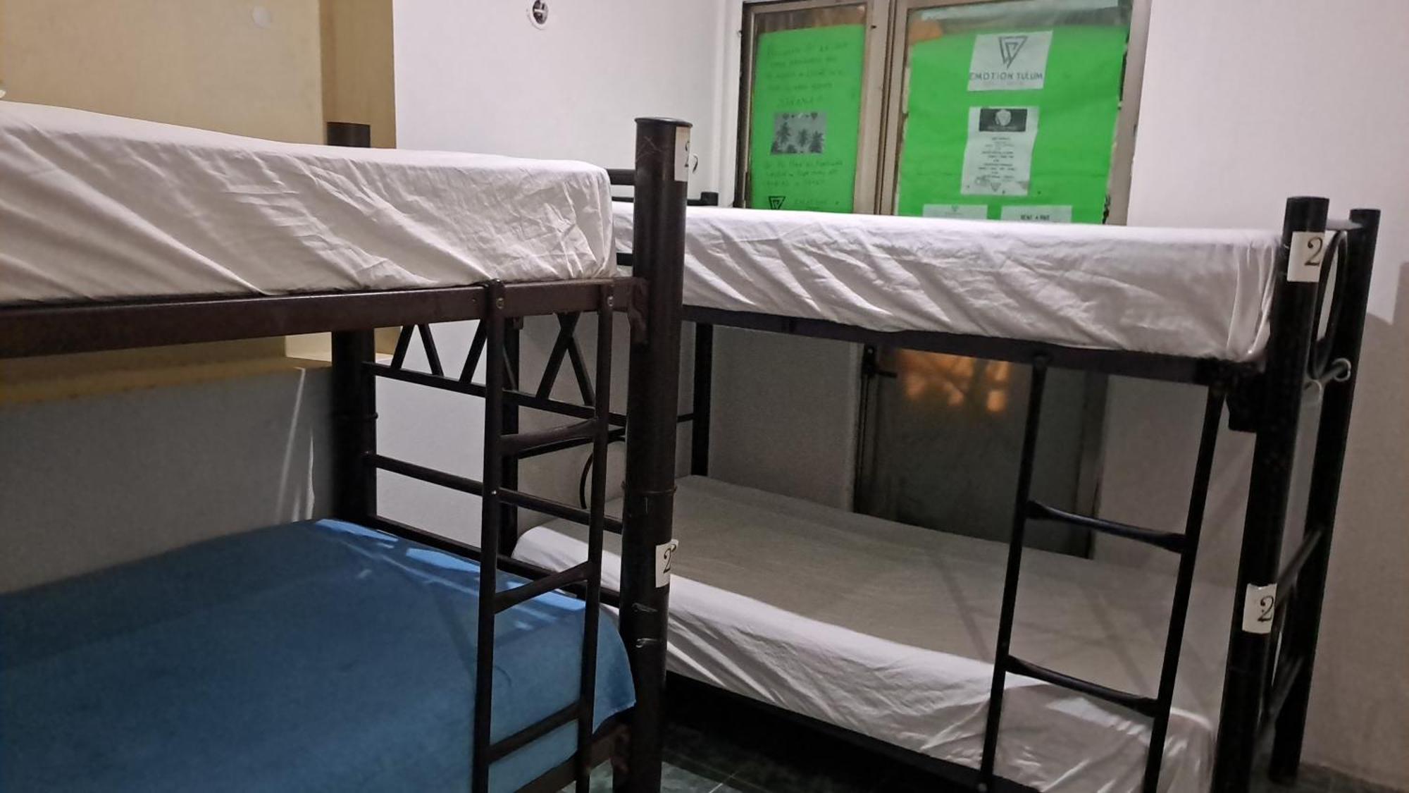 Hostel Emotion Avenida & Tulum