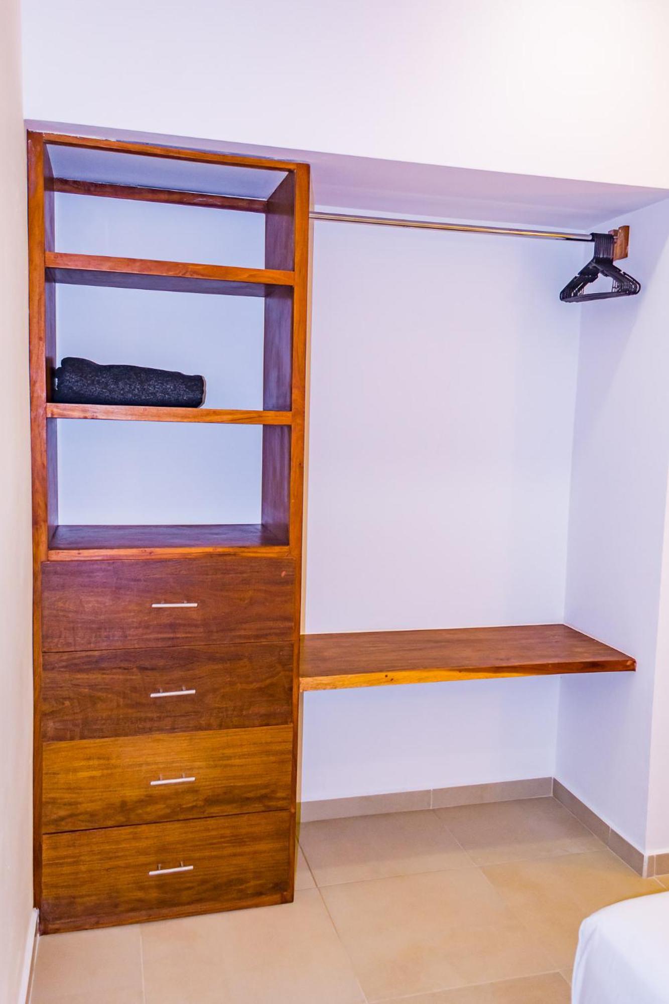 Aparthotel Mi 4*