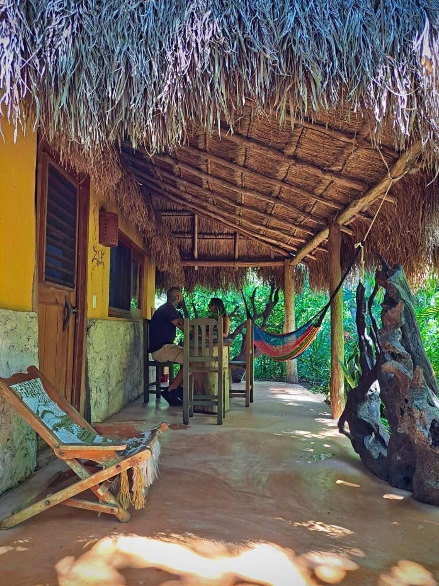 Casa Mango Bed & Breakfast