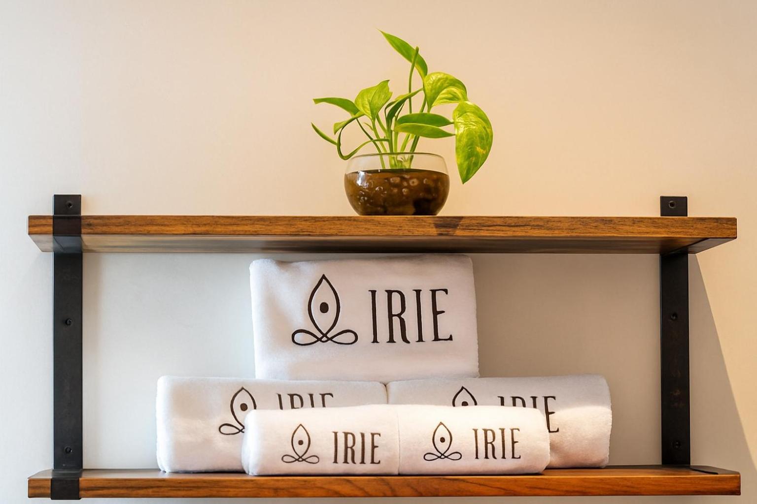 Irie Apartahotel