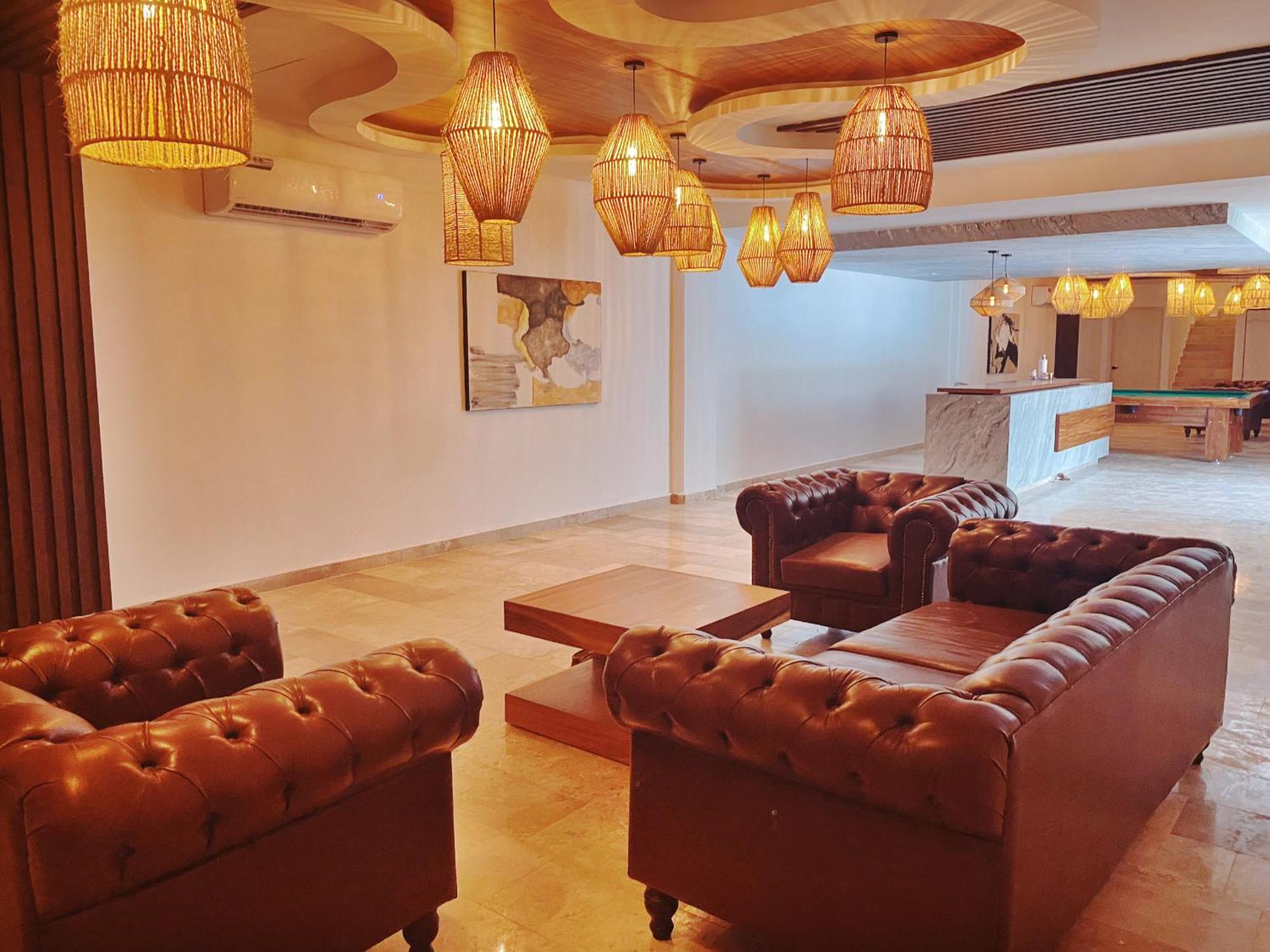 2-bedroom With Pool Parques Zama Apartment