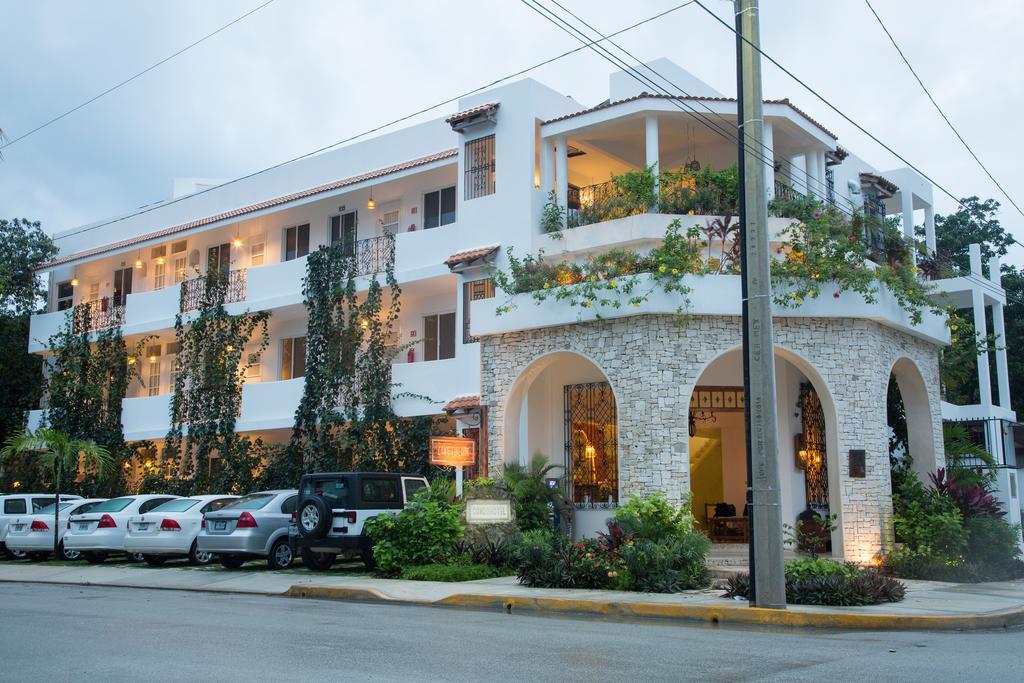 Aparthotel Livetulum 3*