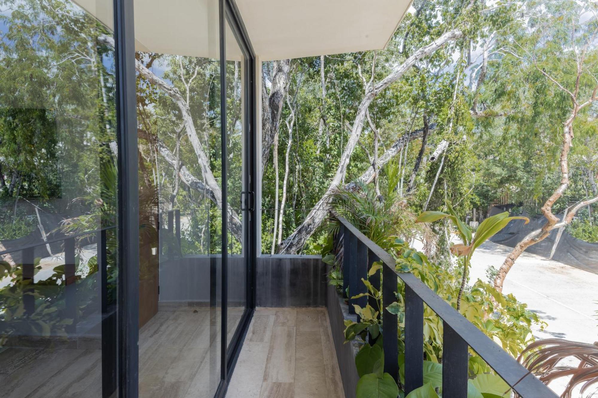 Dossantas Wellness & Jungle Retreat By Bt Homes Tulum