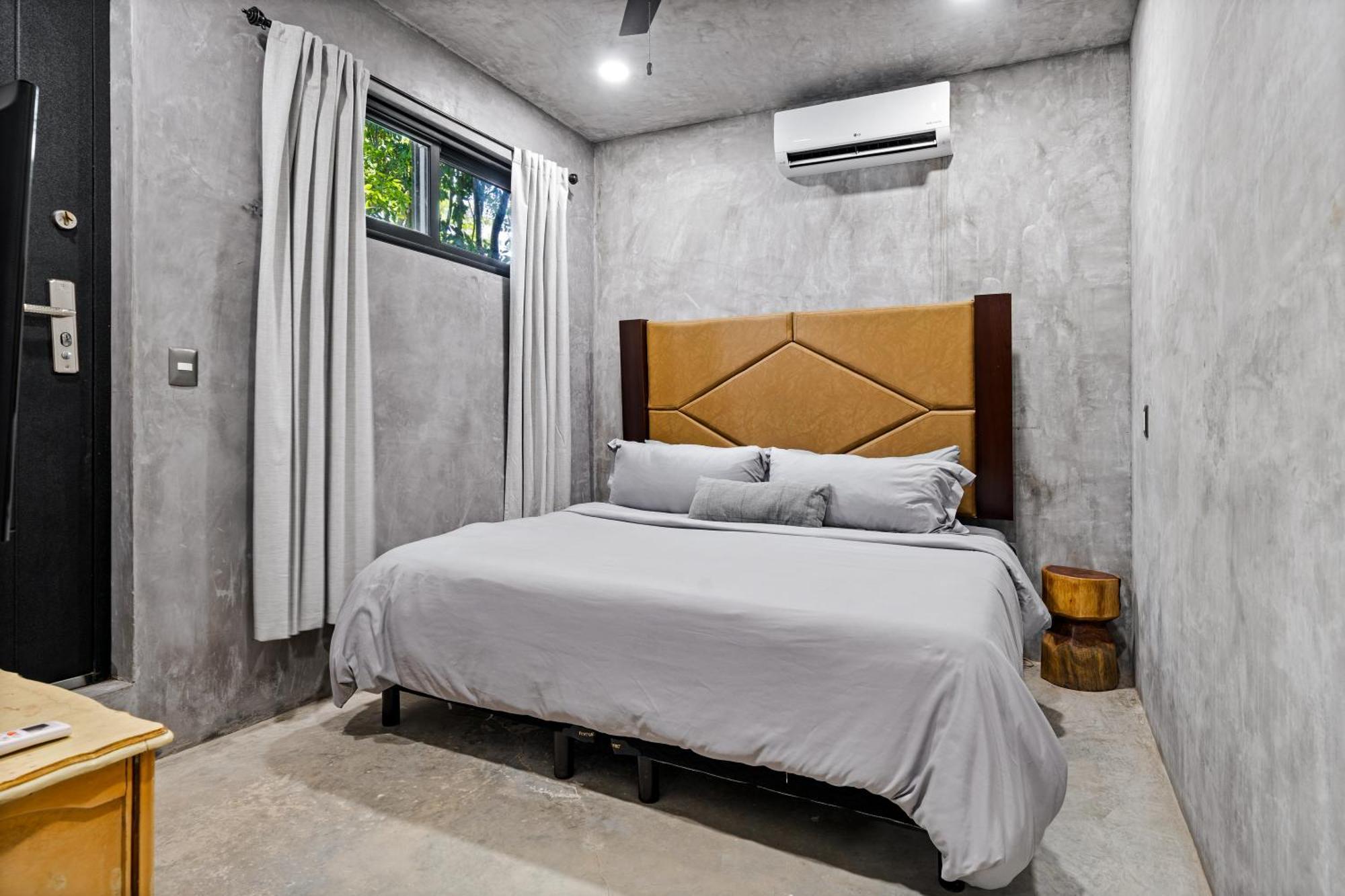 Villa Casa Halo - Mansion, Nightclub, Pool, Sonos, Gated, Staff Tulum