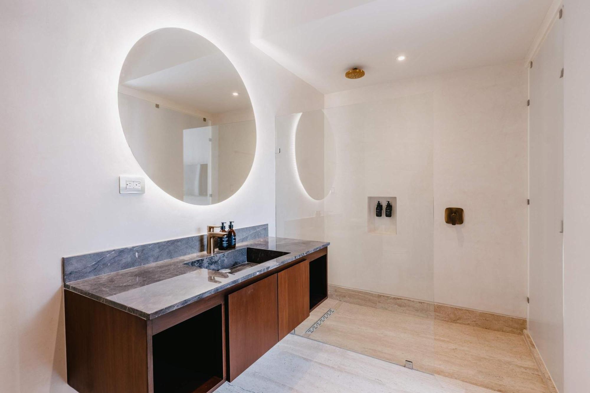 Apartment Luxury Penthouse Private Rooftop Pool Concierge