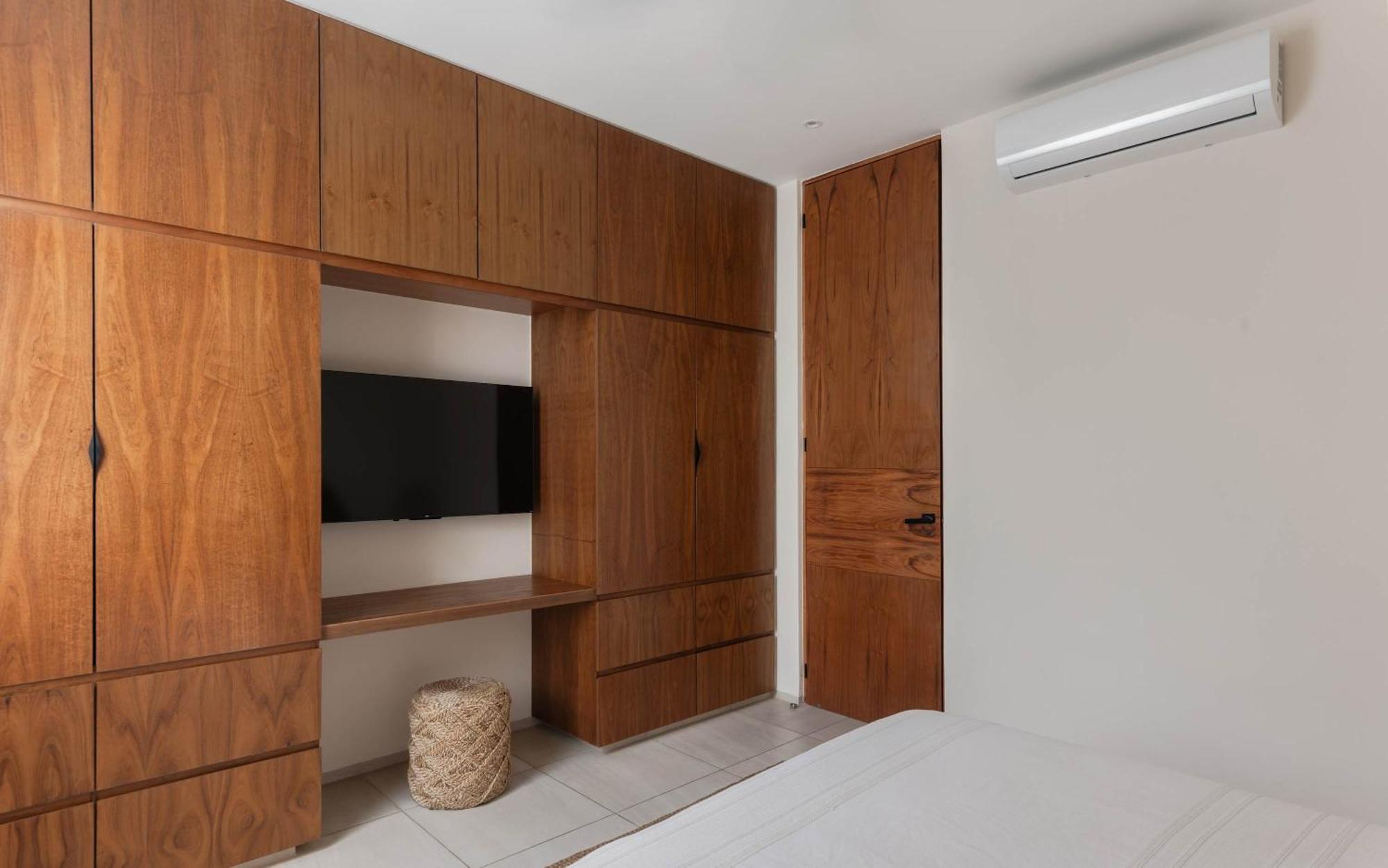 Casa Manati Modern Mansion With Pool Holiday home