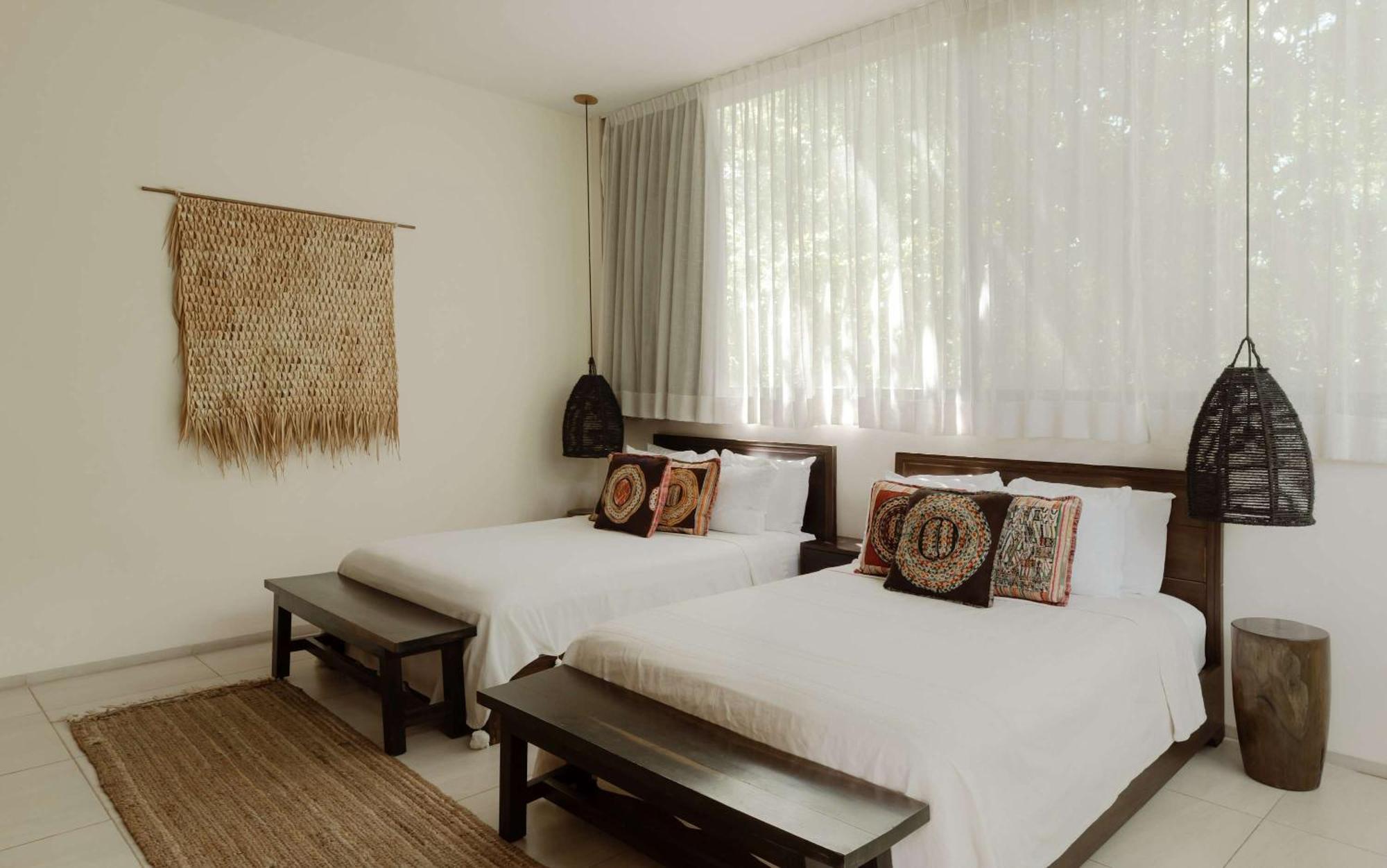 Casa Manati Modern Mansion With Pool